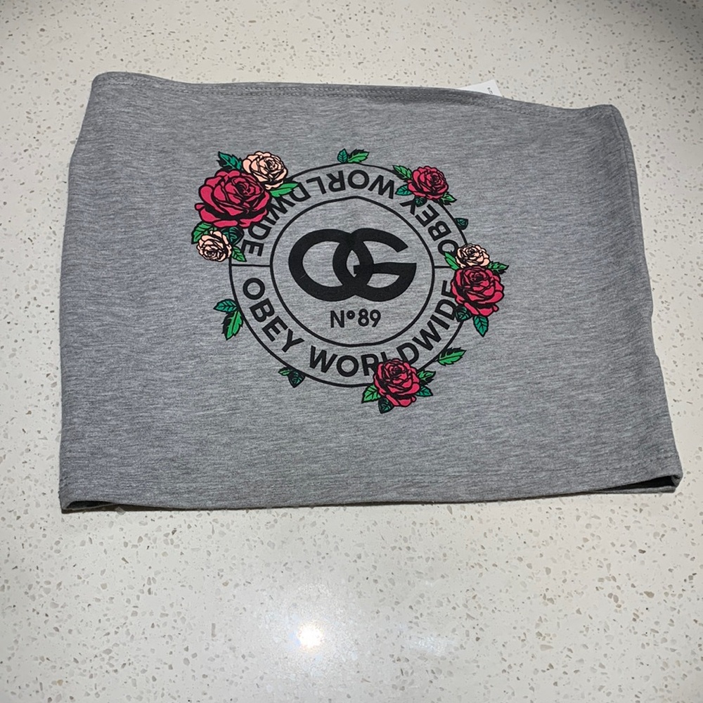 Obey gray top